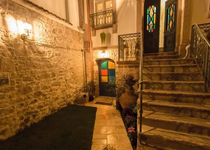 Hotel Cavlihane 1885 3*